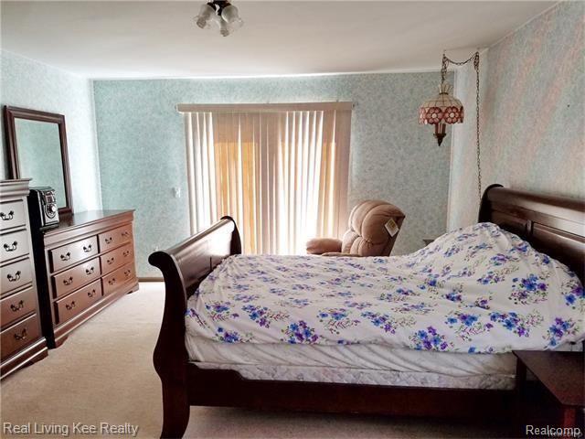 884 Snowmass Drive Rochester, MI 48309 - Photo 22 of 42 23.jpg