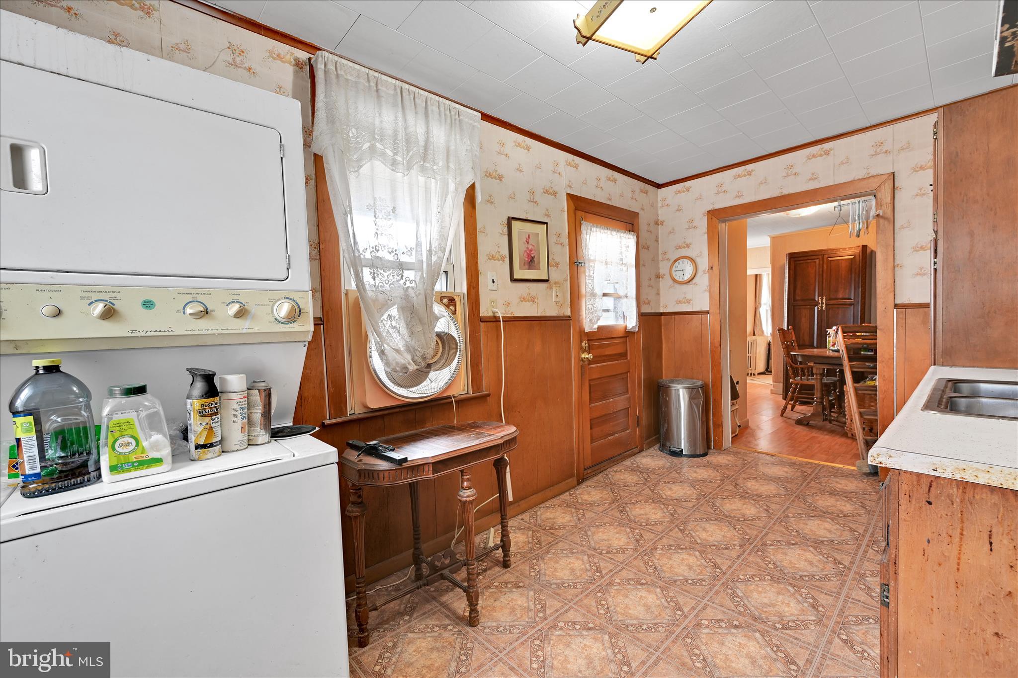 1501 Centre Street Ashland, PA 17921 - Photo 13 of 29 a view of an entryway with wooden floor