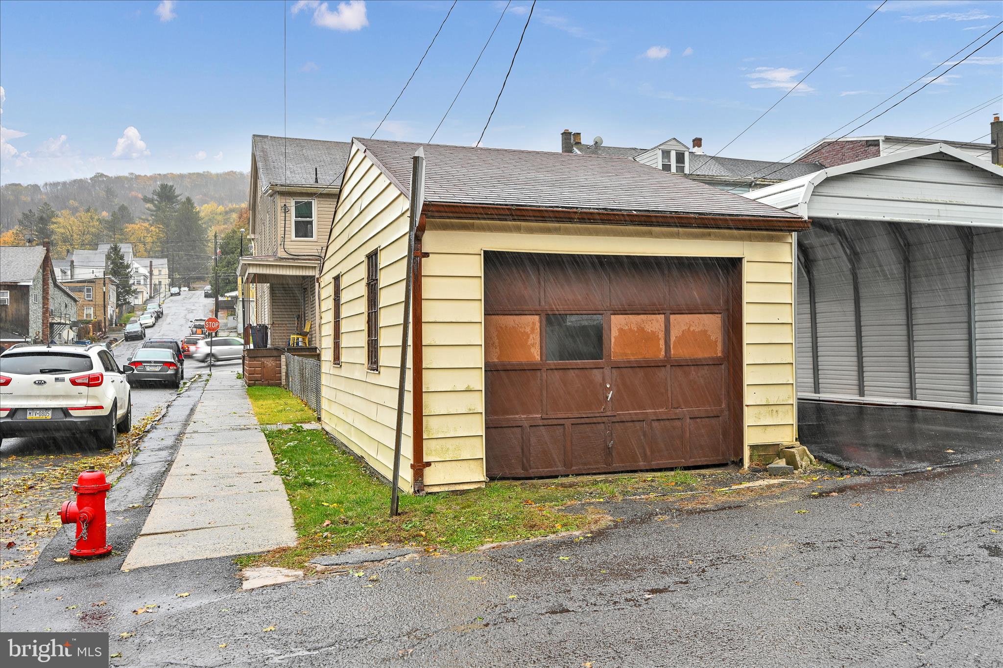 1501 Centre Street Ashland, PA 17921 - Photo 23 of 29 a front view of a house with a yard