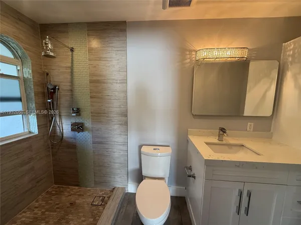 $3,800 | 1975 Sans Souci Boulevard, North Miami, FL 33181