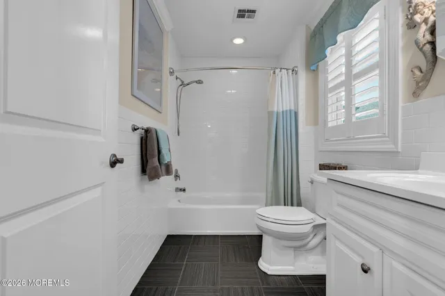 $899,999 | 14 Sea Drift Avenue, Highlands, NJ 07732