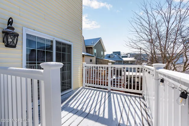 $899,999 | 14 Sea Drift Avenue, Highlands, NJ 07732