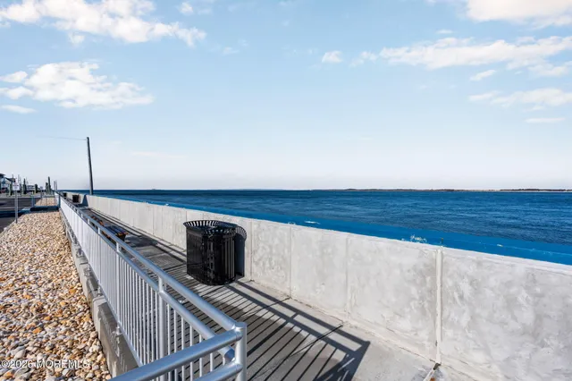 $899,999 | 14 Sea Drift Avenue, Highlands, NJ 07732