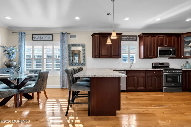 $899,999 | 14 Sea Drift Avenue, Highlands, NJ 07732