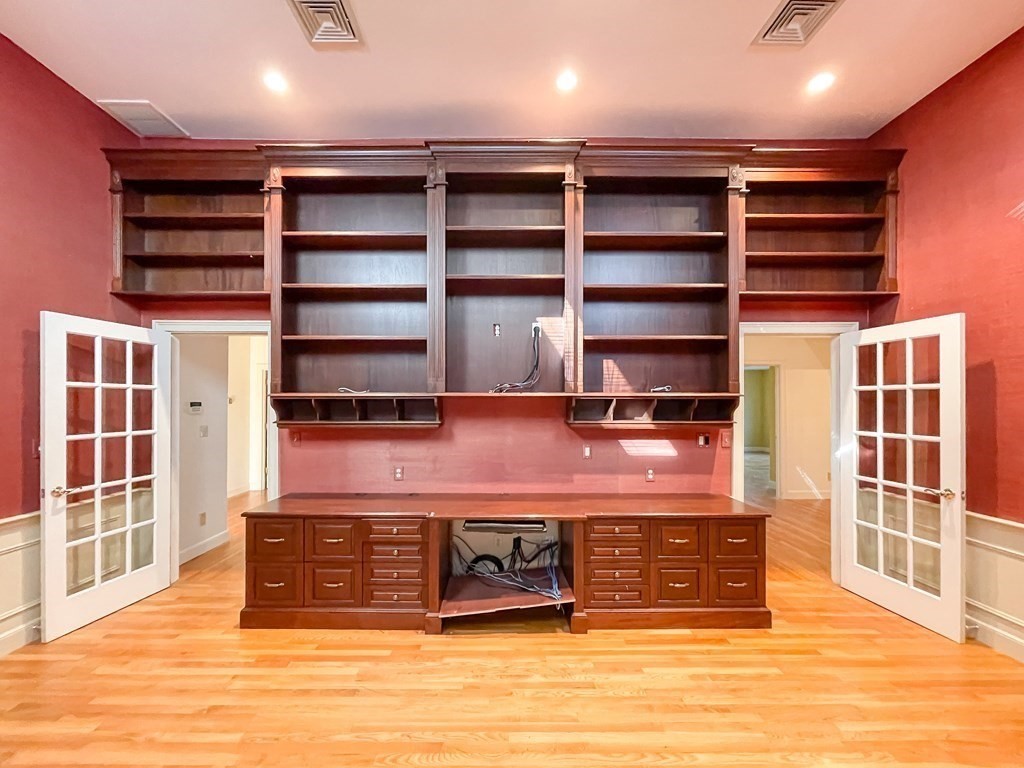 10 Stanton Circle Boxford, MA 01921 - Photo 24 of 42