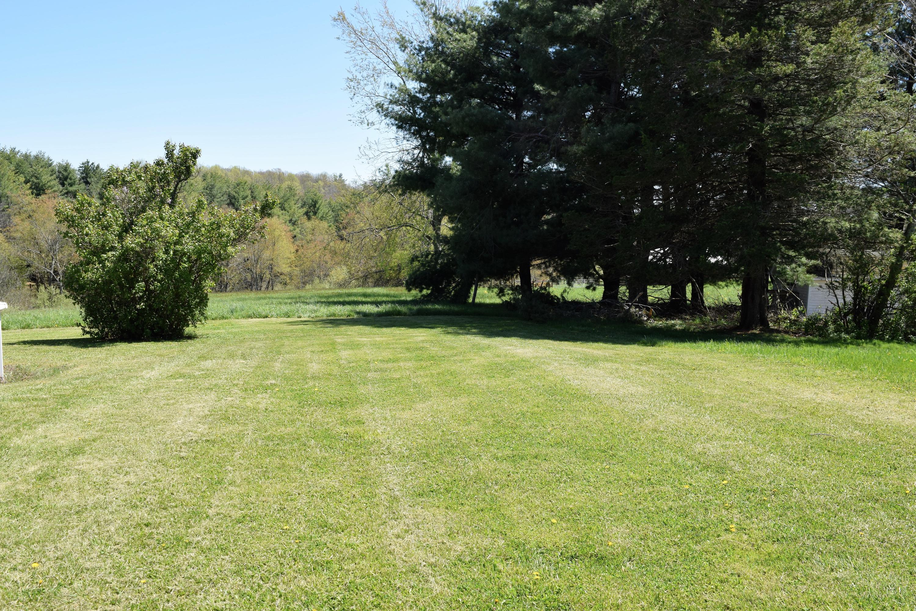 2035 Coles Knob Road Northeast Check, VA 24072 - Photo 22 of 27 21