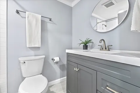 $899,000 | 17 Henley Street, Unit B, Boston, MA 02129