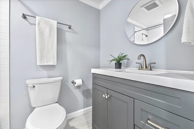 $840,000 | 17 Henley Street, Unit B, Boston, MA 02129