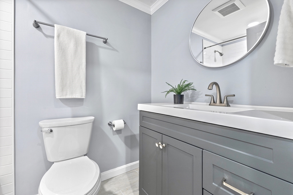 17 Henley Street, Unit B Boston, MA 02129 - Photo 12 of 22