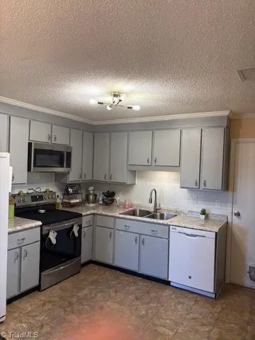 $275,000 | 361 Meadowbrook Lane, Millers Creek, NC 28651