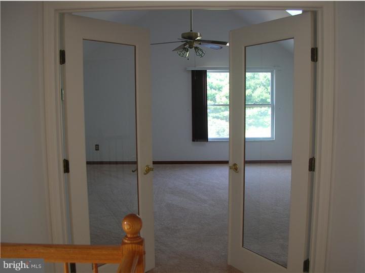 179 Bordentown Georgetown Road Chesterfield, NJ 08515 - Photo 7 of 25 Bedroom - Main