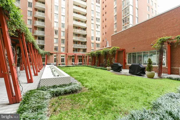$360,000 | 1000 New Jersey Avenue Southeast, Unit 908, Washington, DC 20003