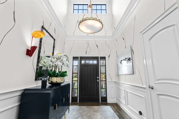 a view of entryway and hall