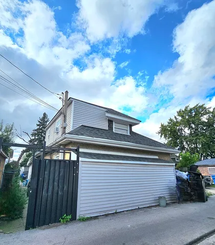 $180,000 | 5635 South California Avenue, Chicago, IL 60629