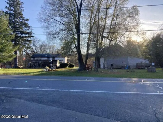 $449,900 | 7152 Fuller Station Road, Guilderland, NY 12303