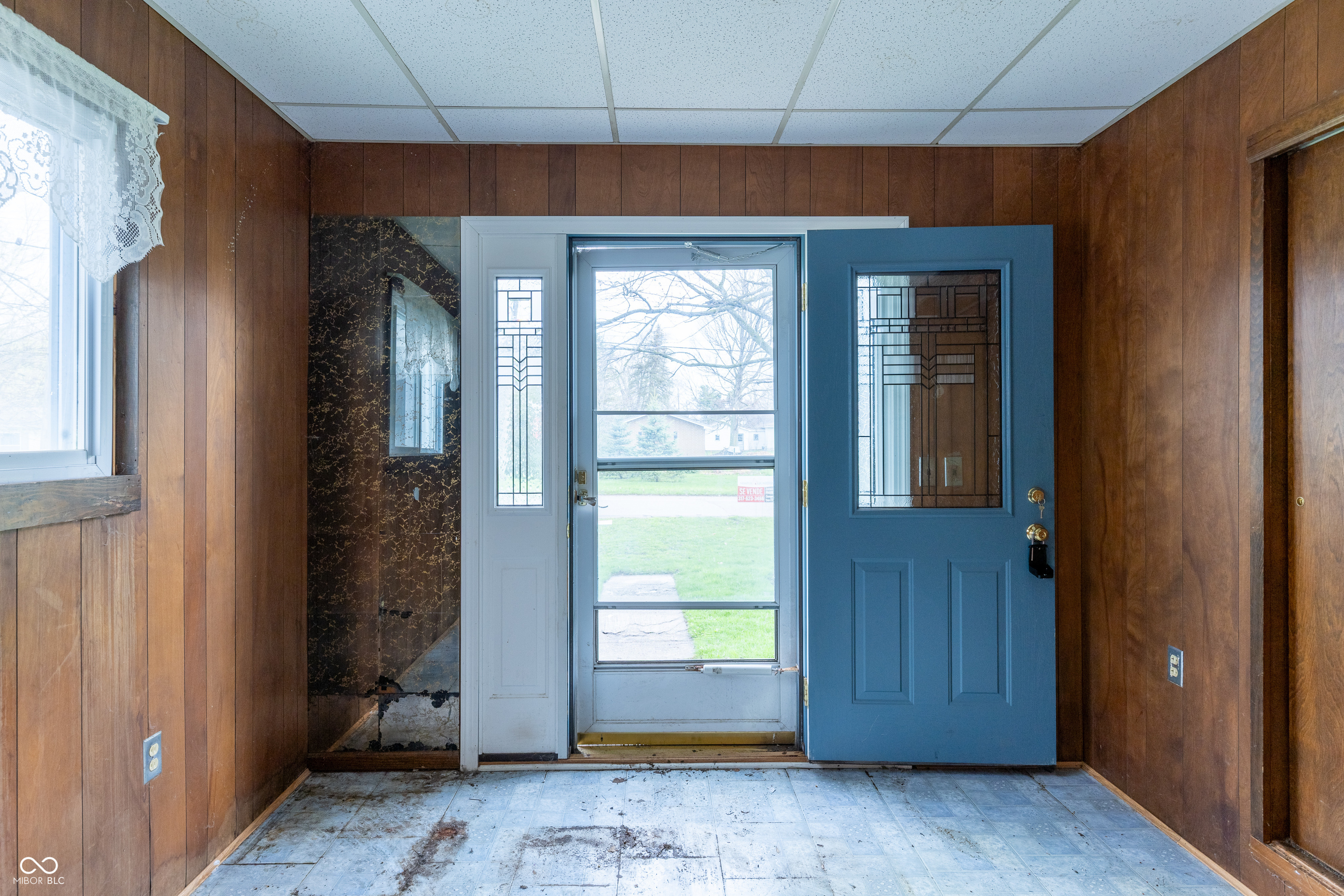 607 North Street Fremont, IN 46737 - Photo 12 of 31