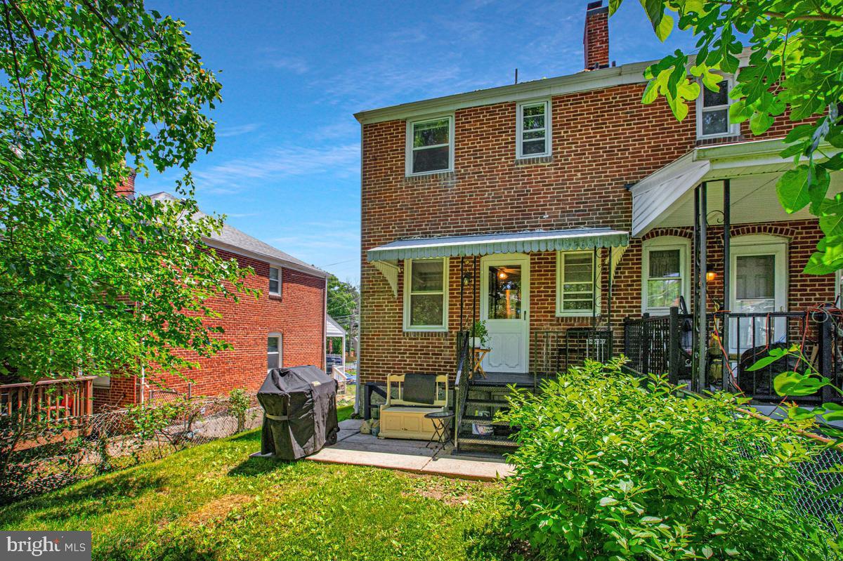 8438 Oakleigh Road Baltimore, MD 21234 - Photo 29 of 33 Exterior Back
