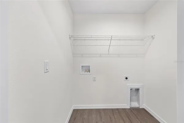 a view of a room with shelf