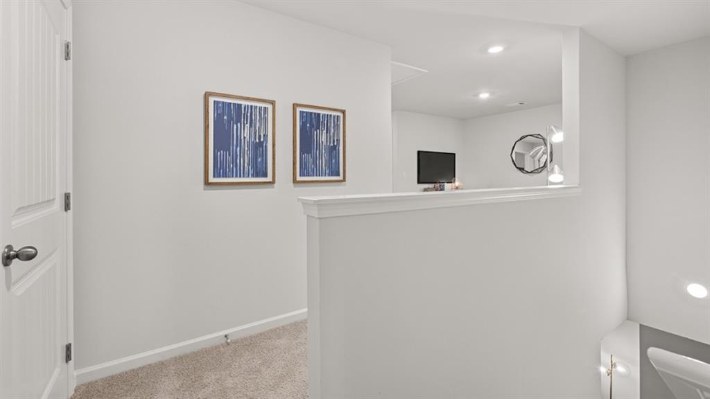3269 Ryker Road Gainesville, GA 30507 - Photo 29 of 67 a view of a hallway with entryway