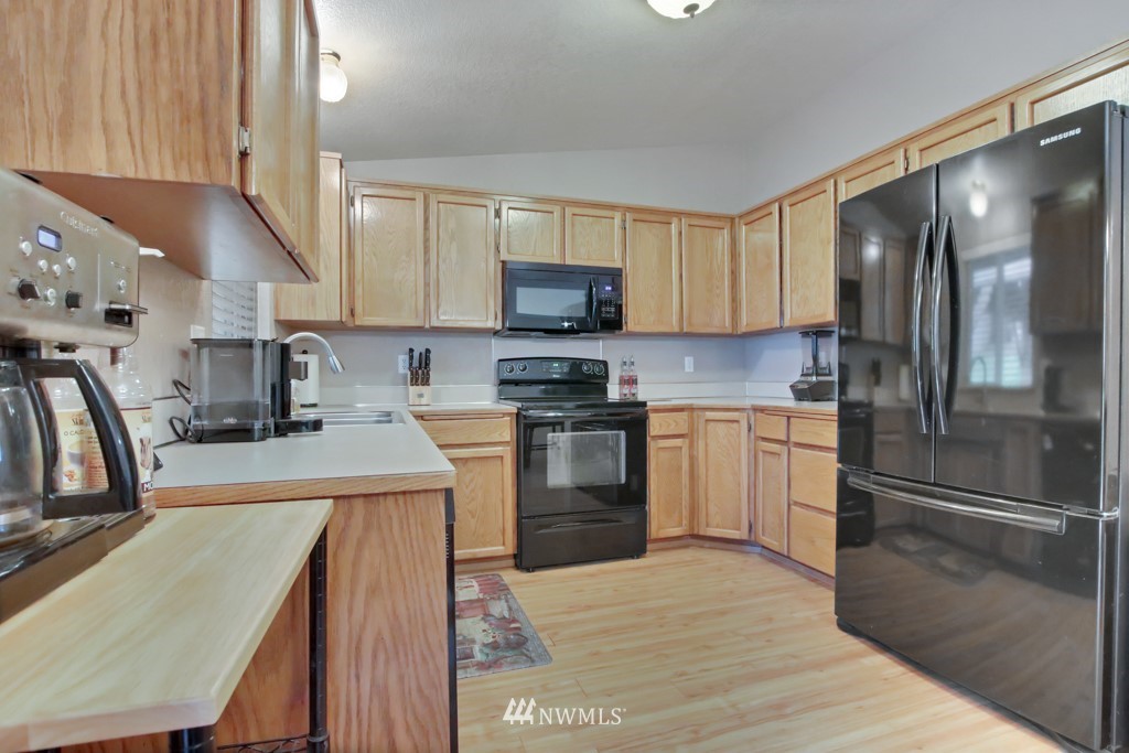 1622 Diamond Road Southeast Lacey, WA 98503 - Photo 8 of 16 Gallery Image 8
