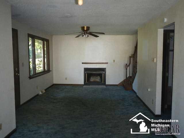 3409 Consear Road Lambertville, MI 48144 - Photo 5 of 10 21223384-4.JPG