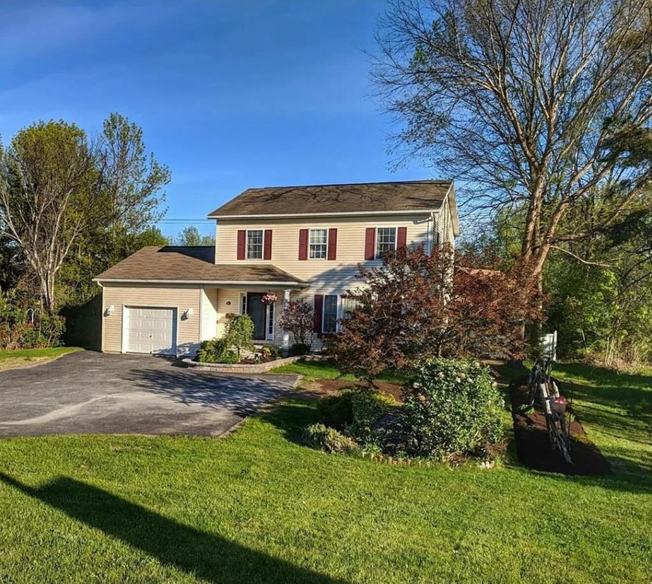 31 Tom Miller Road Plattsburgh, NY 12901 - Photo 1 of 21