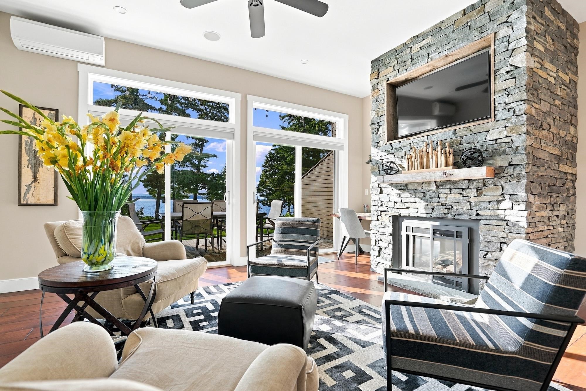 401 South Beach Road, Unit 401/402 South Burlington, VT 05403 - Photo 2 of 52 Gallery Image 2