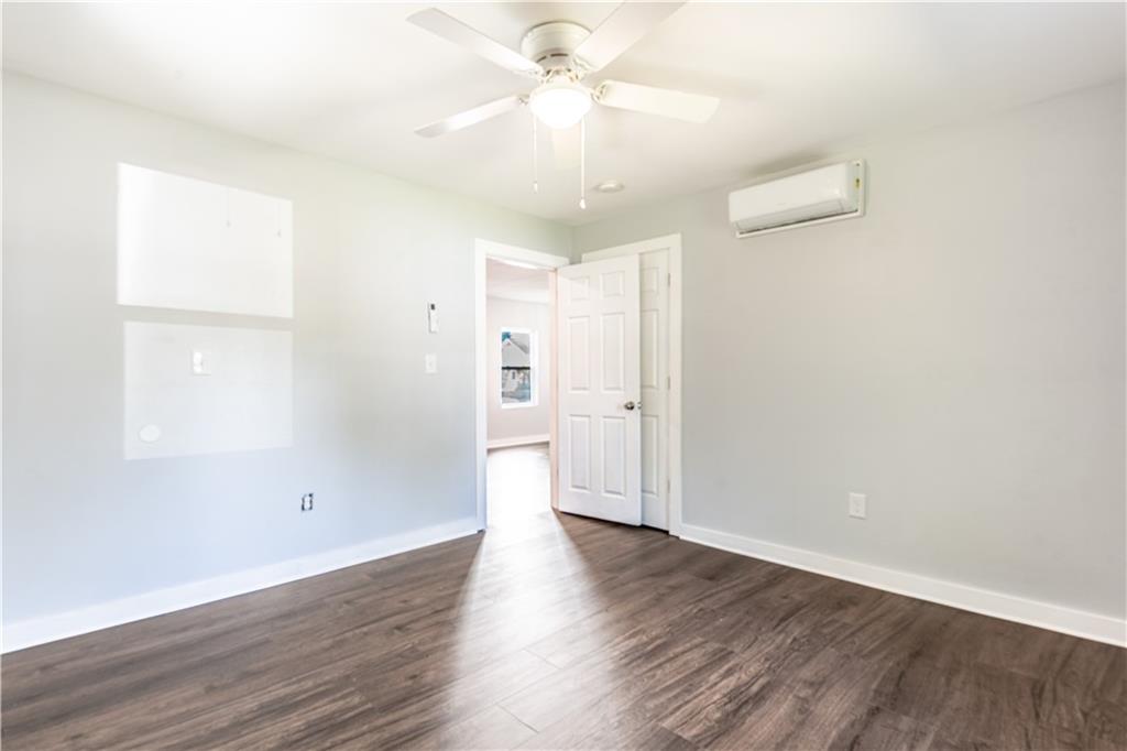 808 Davis Street Monroe, GA 30655 - Photo 12 of 30