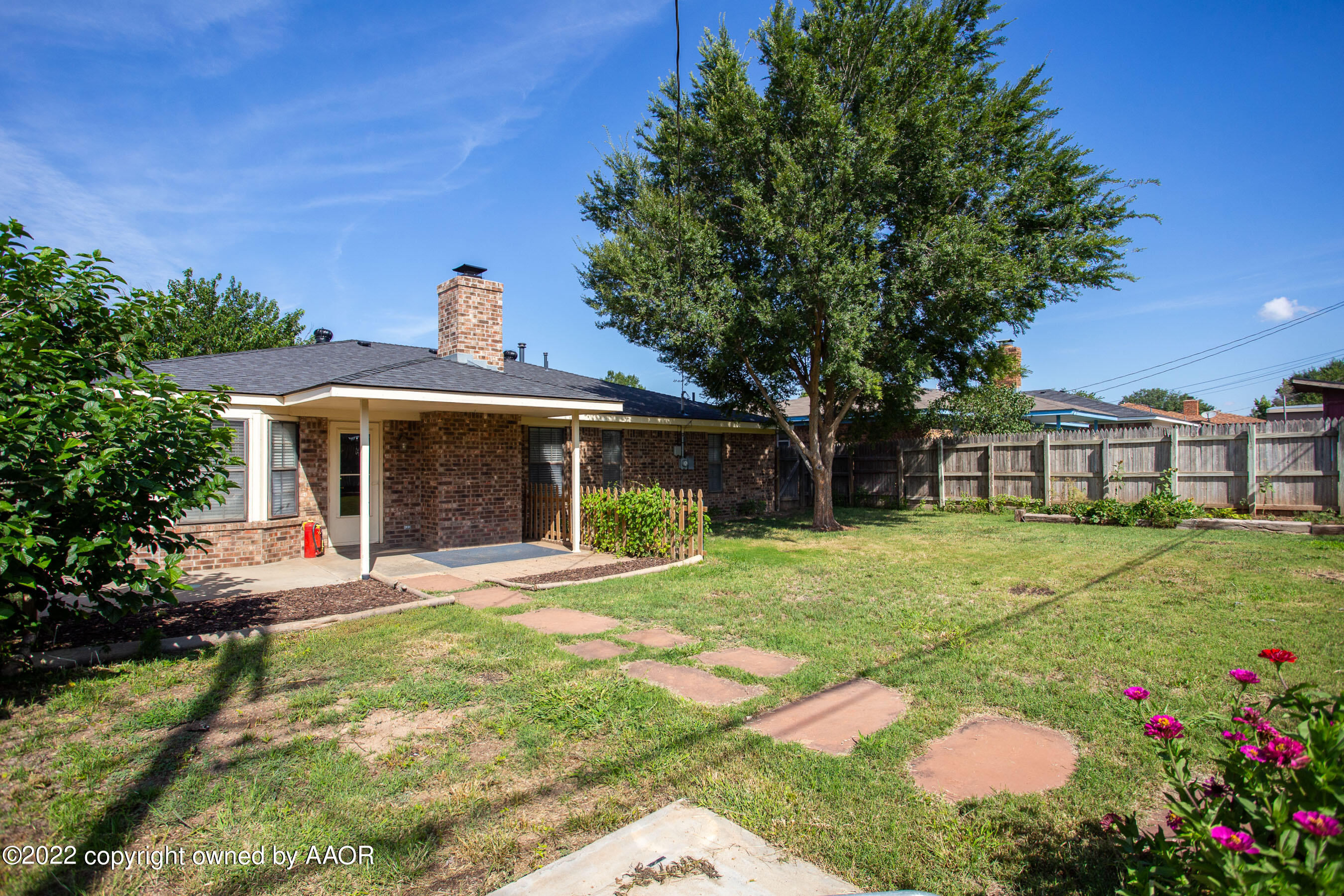 5721 South Milam Street Amarillo, TX 79110 - Photo 9 of 24 Backyard