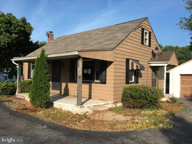 528 East Canal Road York, PA 17404 - Photo 1 of 23 Gallery Image 1