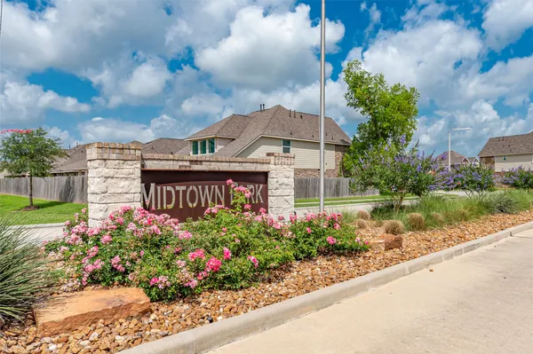 $344,000 | 1851 Belle Place, Alvin, TX 77511