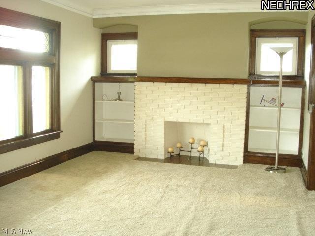 6907-6909 Ackley Road Parma, OH 44129 - Photo 13 of 25 Living Room - Up