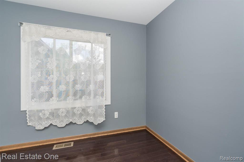 1401 Lomas Verdes Rochester Hills, MI 48306 - Photo 24 of 42
