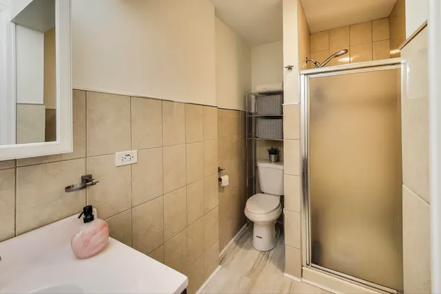 $340,000 | 110 Cedar Circle, Streamwood, IL 60107