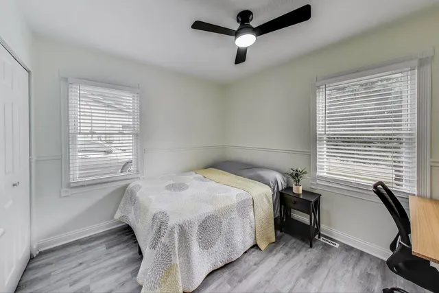 $340,000 | 110 Cedar Circle, Streamwood, IL 60107