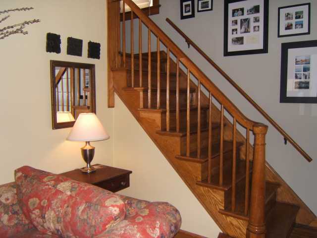 139 West Pacemont Road Columbus, OH 43202 - Photo 2 of 18 Gallery Image 2