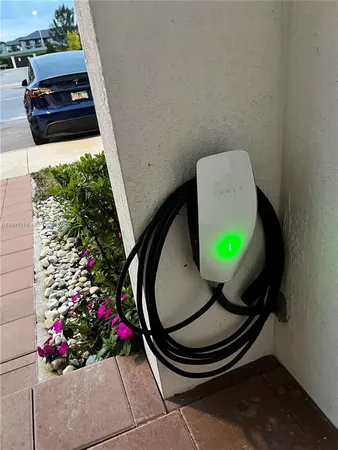 $530,000 | 3328 West 114th Terrace, Unit 3328, Hialeah, FL 33018