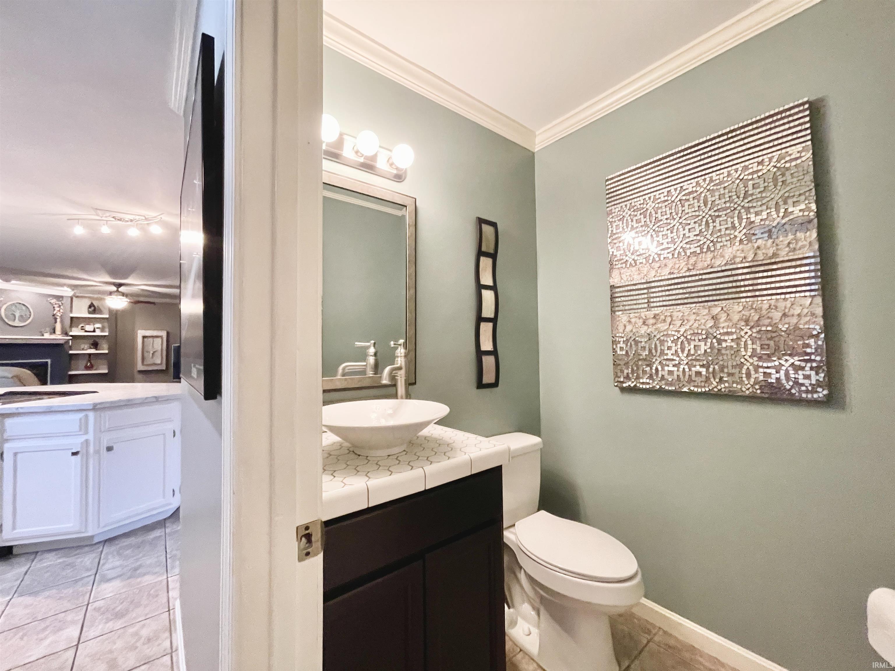 8699 Frontier Drive Newburgh, IN 47630 - Photo 11 of 36