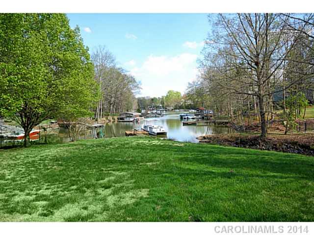 3798 Lake Shore Road South Denver, NC 28037 - Photo 4 of 16