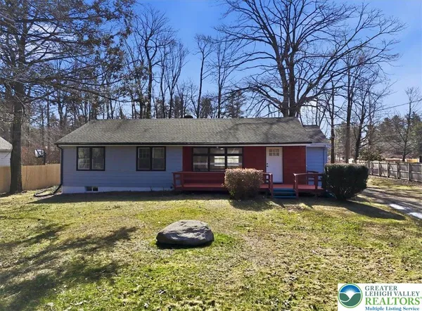 $359,900 | 108 Sharbaugh Road, Tobyhanna, PA 18466