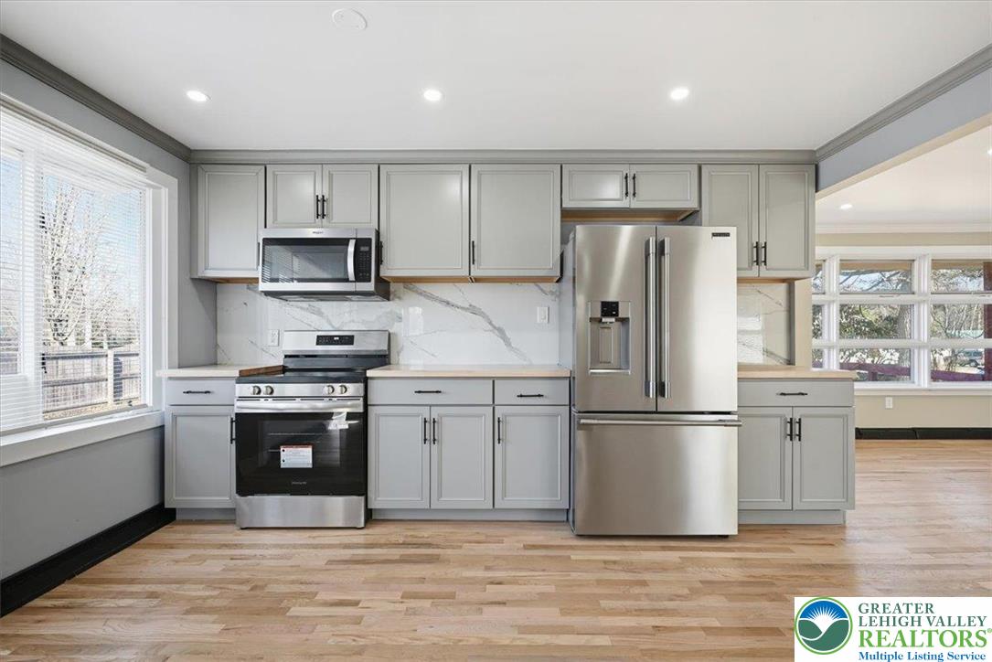 108 Sharbaugh Road Tobyhanna, PA 18466 - Photo 22 of 63