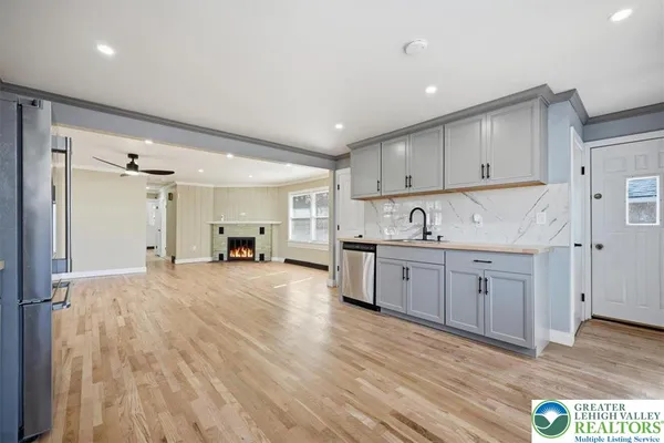 $359,900 | 108 Sharbaugh Road, Tobyhanna, PA 18466
