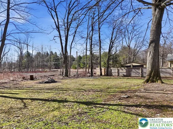 $359,900 | 108 Sharbaugh Road, Tobyhanna, PA 18466