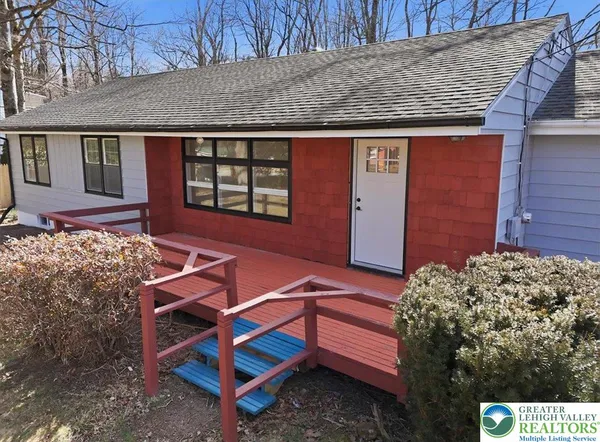 $359,900 | 108 Sharbaugh Road, Tobyhanna, PA 18466