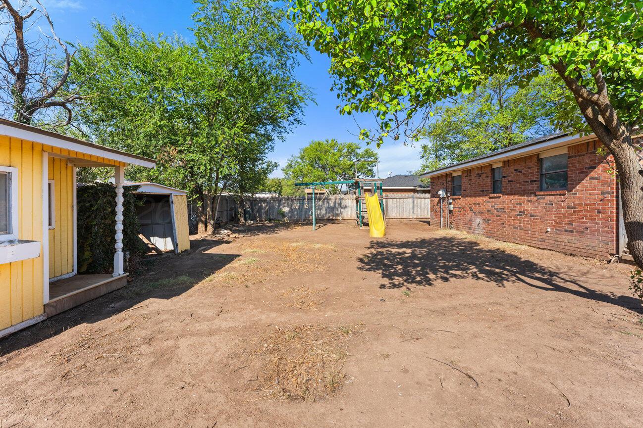 60 Hunsley Road Canyon, TX 79015 - Photo 29 of 31 Back Yard