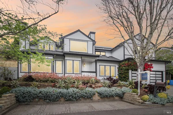 $2,695,000 | 8 Greenfield Court, Mill Valley, CA 94941