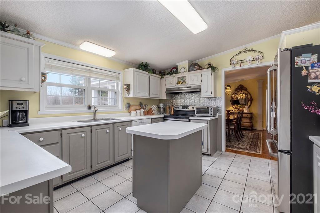 2552 Whites Road Fort Mill, SC 29715 - Photo 22 of 42 Gallery Image 22