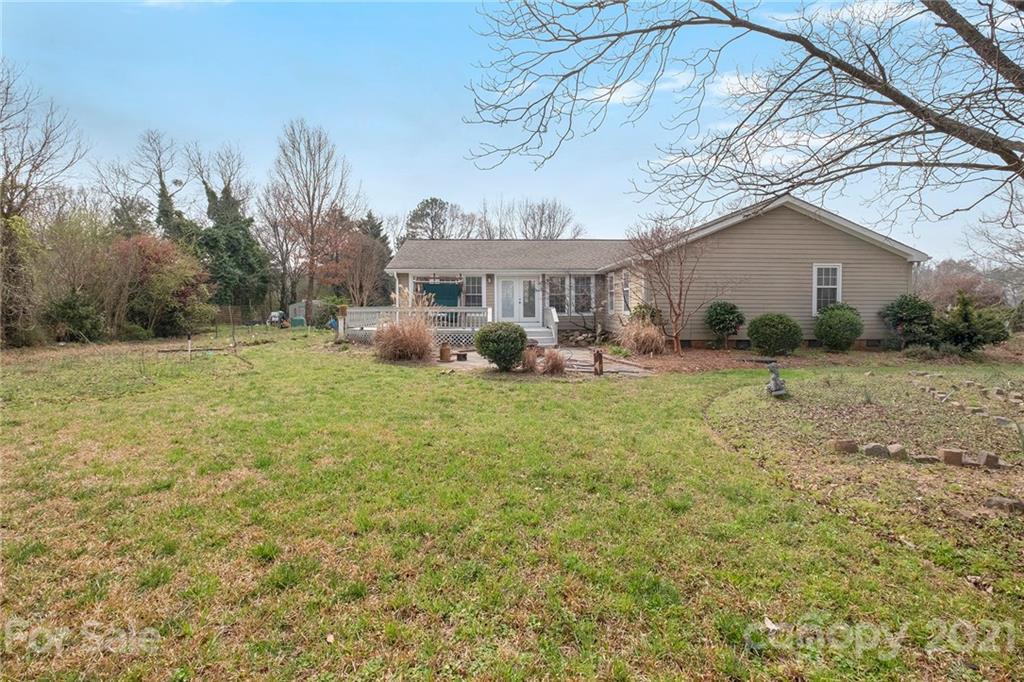 2552 Whites Road Fort Mill, SC 29715 - Photo 39 of 42 Gallery Image 39