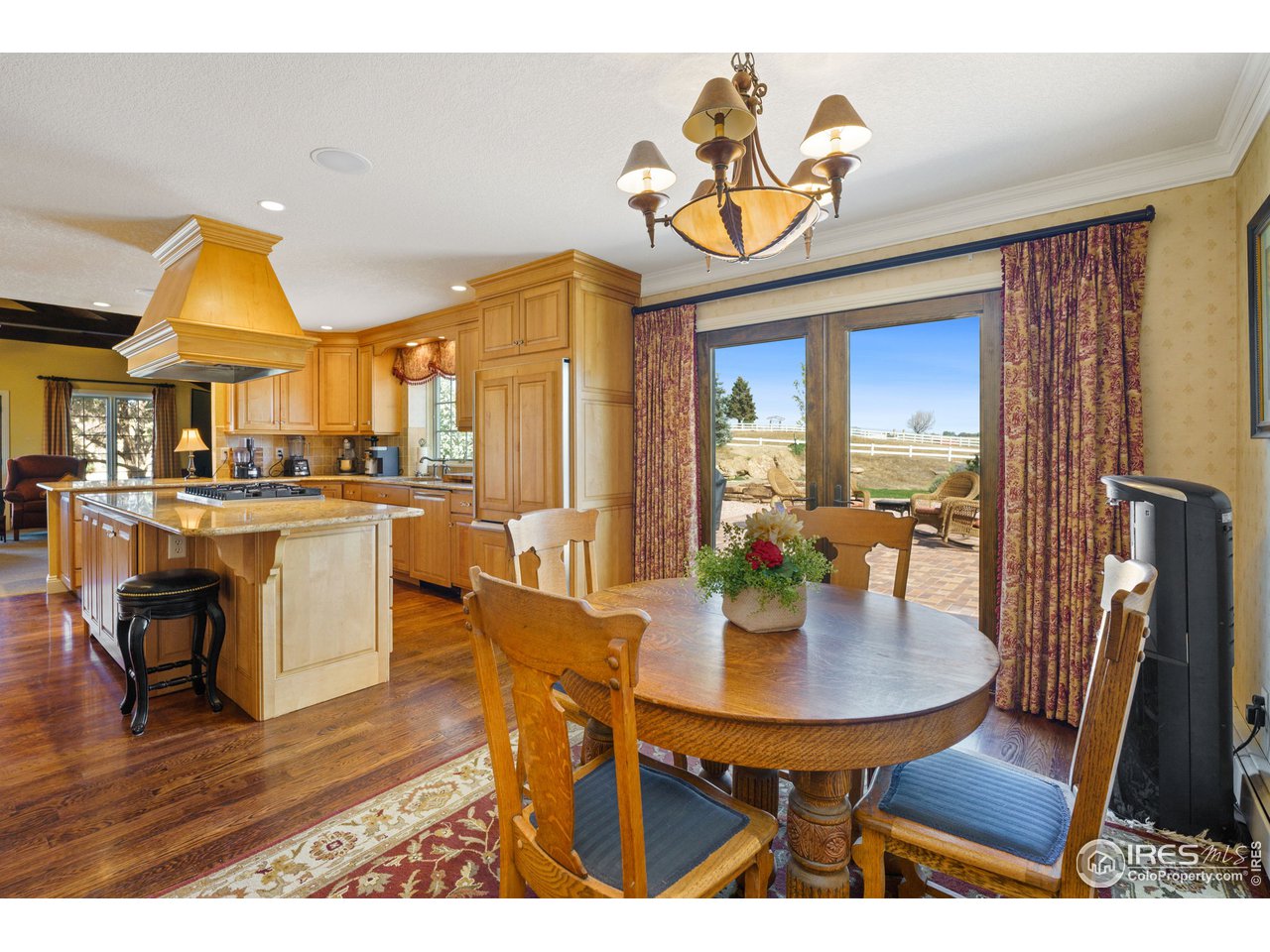 12 Dos Rios Greeley, CO 80634 - Photo 13 of 40 Kitchen/Breakfast Nook