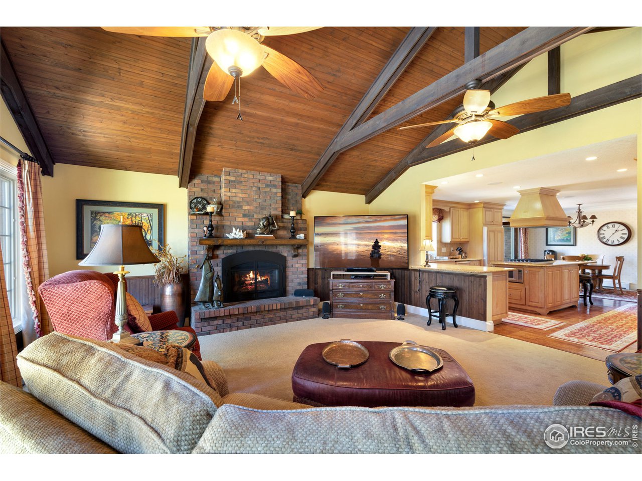 12 Dos Rios Greeley, CO 80634 - Photo 16 of 40 Family Room
